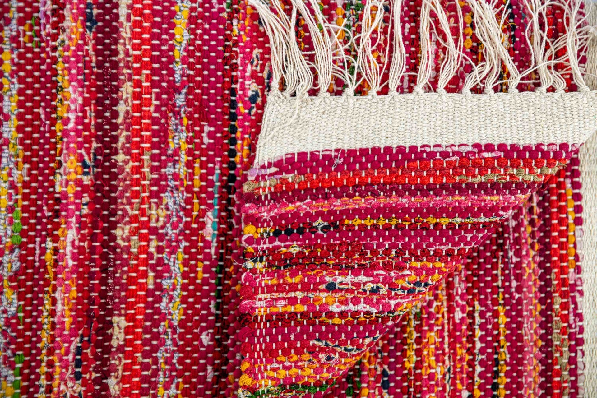 New Handwoven Sari Toiletmat -(Red Flame)