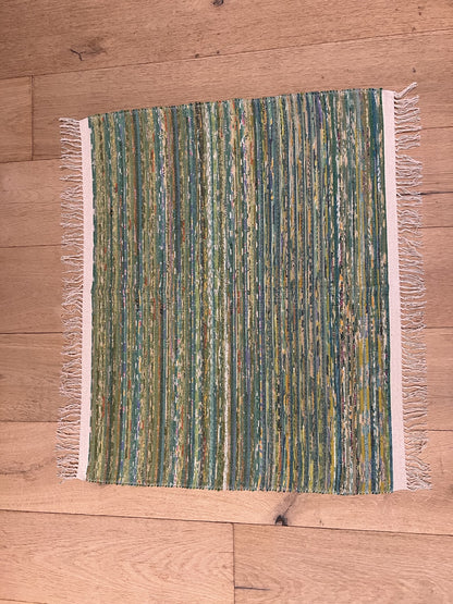 New Handwoven Sari Bathmat -(Green Glow)