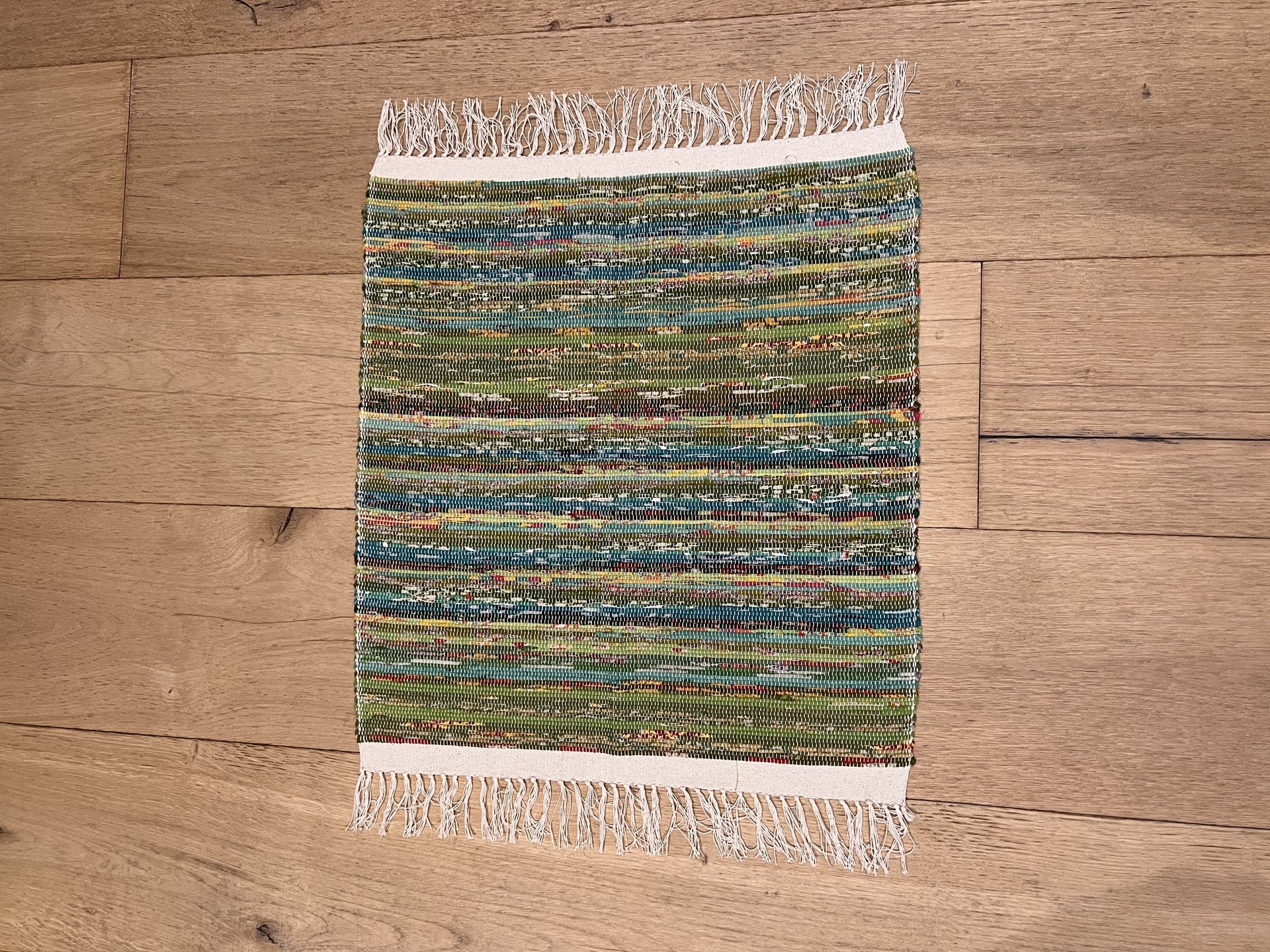 New Handwoven Sari Toiletmat -(Green Glow)