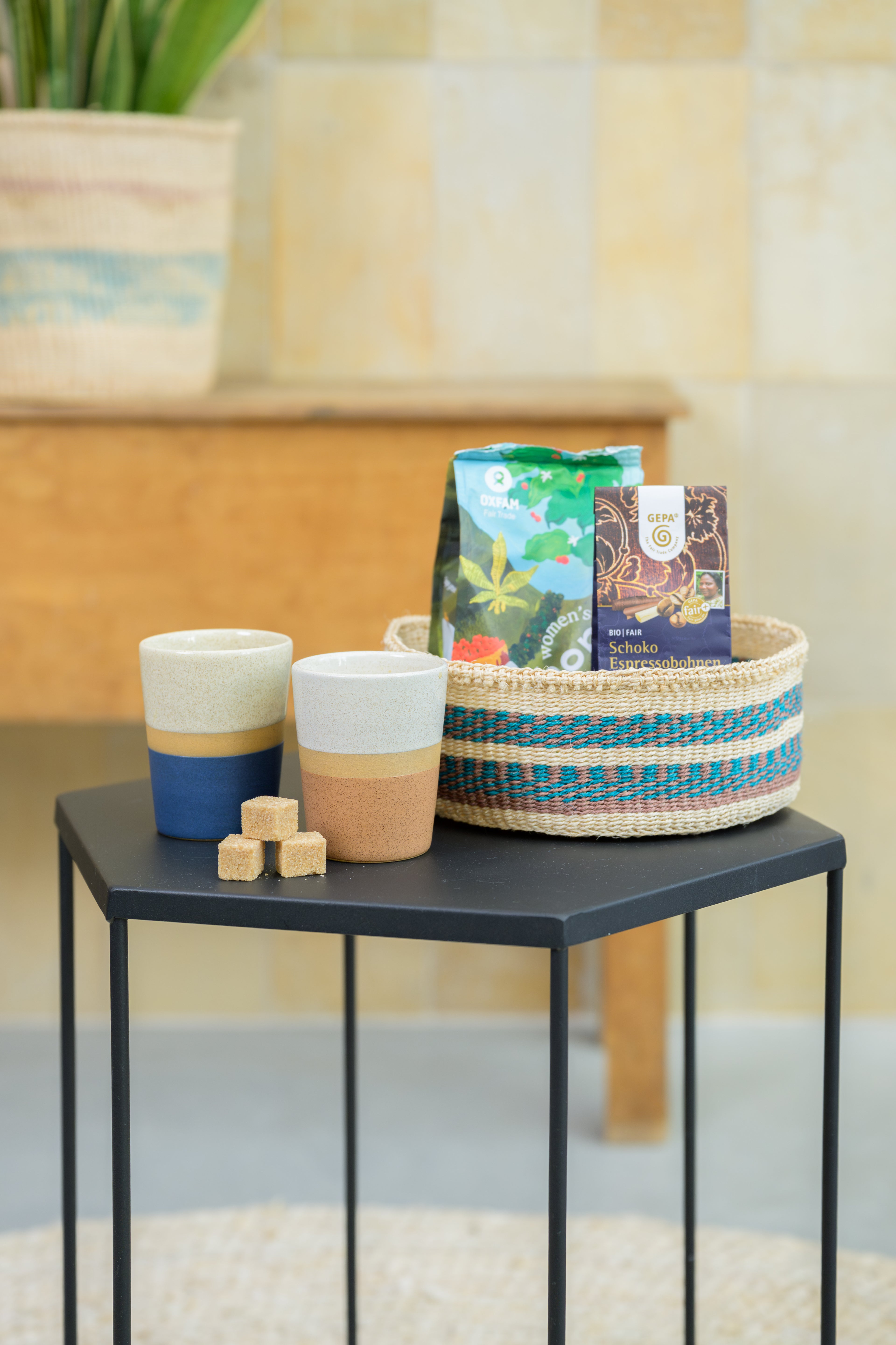Coffee &amp; Ceramics Basket (XS)
