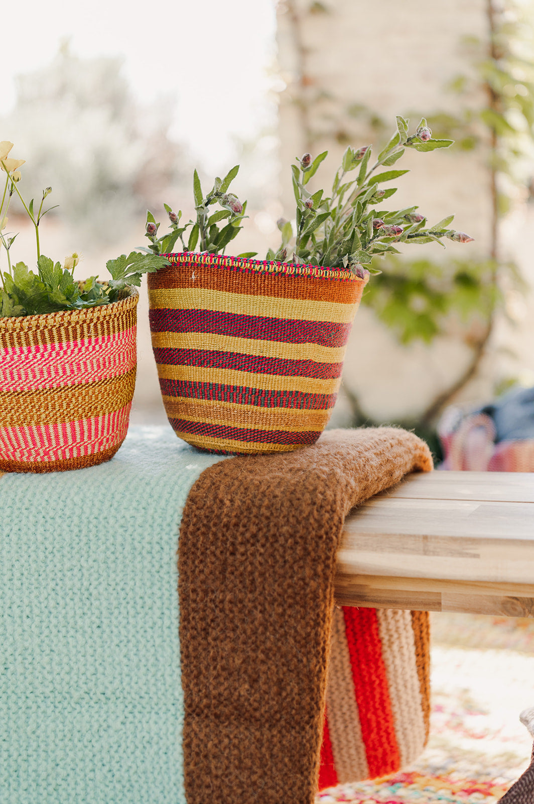 Sisal basket - fine weave - bright colours