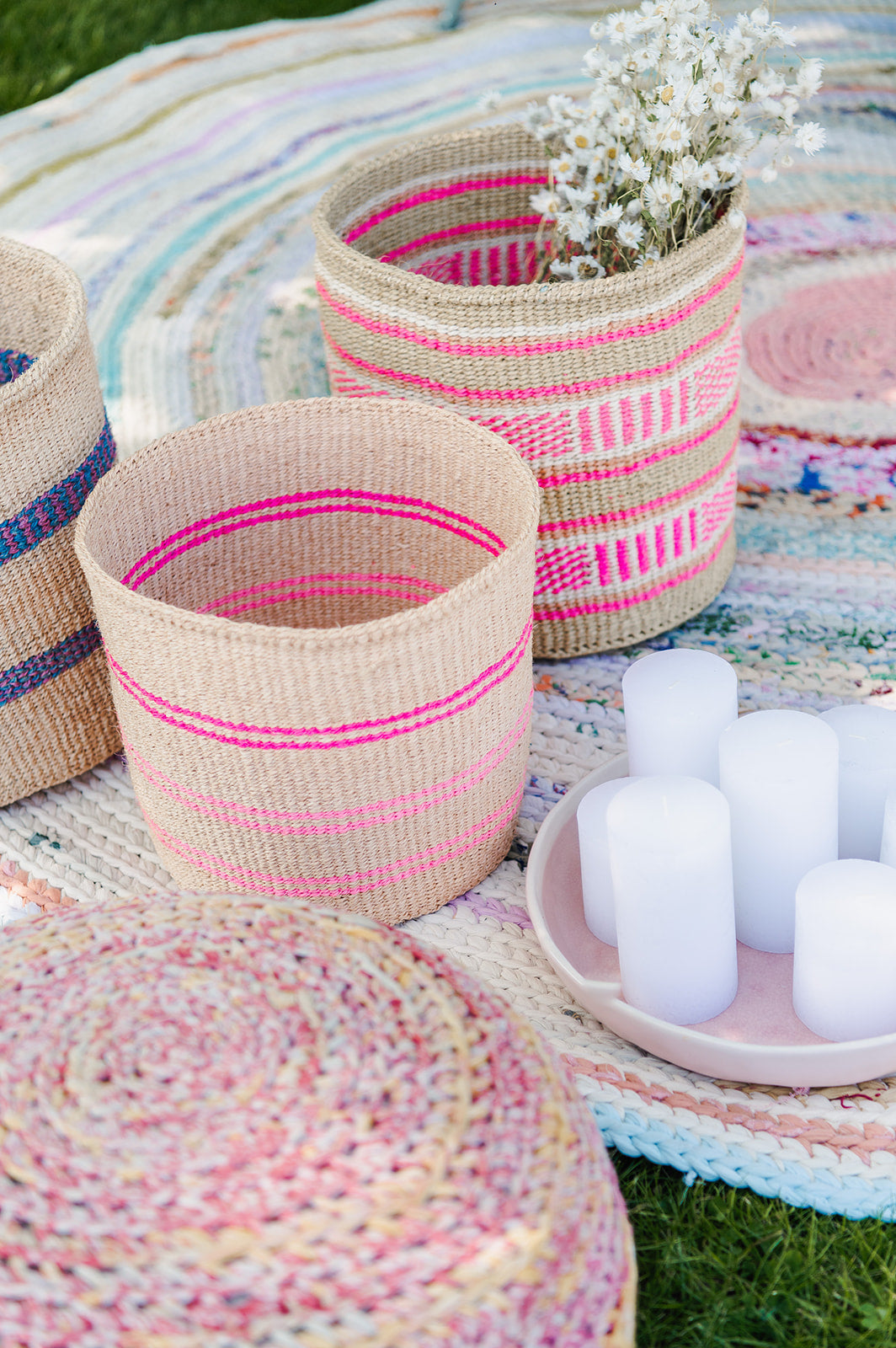 Sisal basket - practical weave - colourful